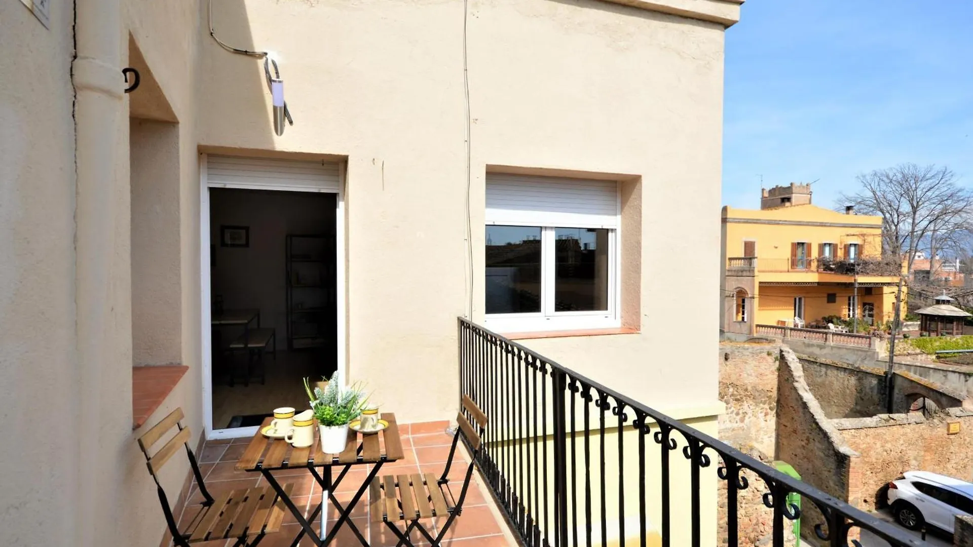 Apartamento Moderno Para 4 Pers., Wifi, A.A., En El Corazon De Castello D'Empuries - Es-89-79 0*, Castello  D'Empuries